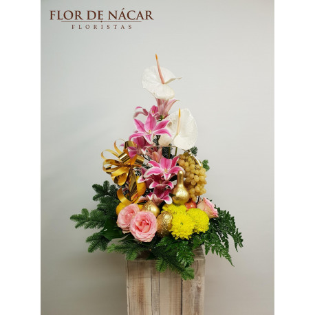 Cesta Navideña con Flor y Fruta Habana