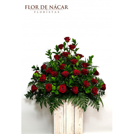 Centro de 26 Rosas Rojas California